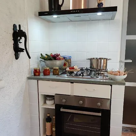 La Casetta Nel Bosco - Hot Tube, Sauna, Ac And Free Park Holiday home
